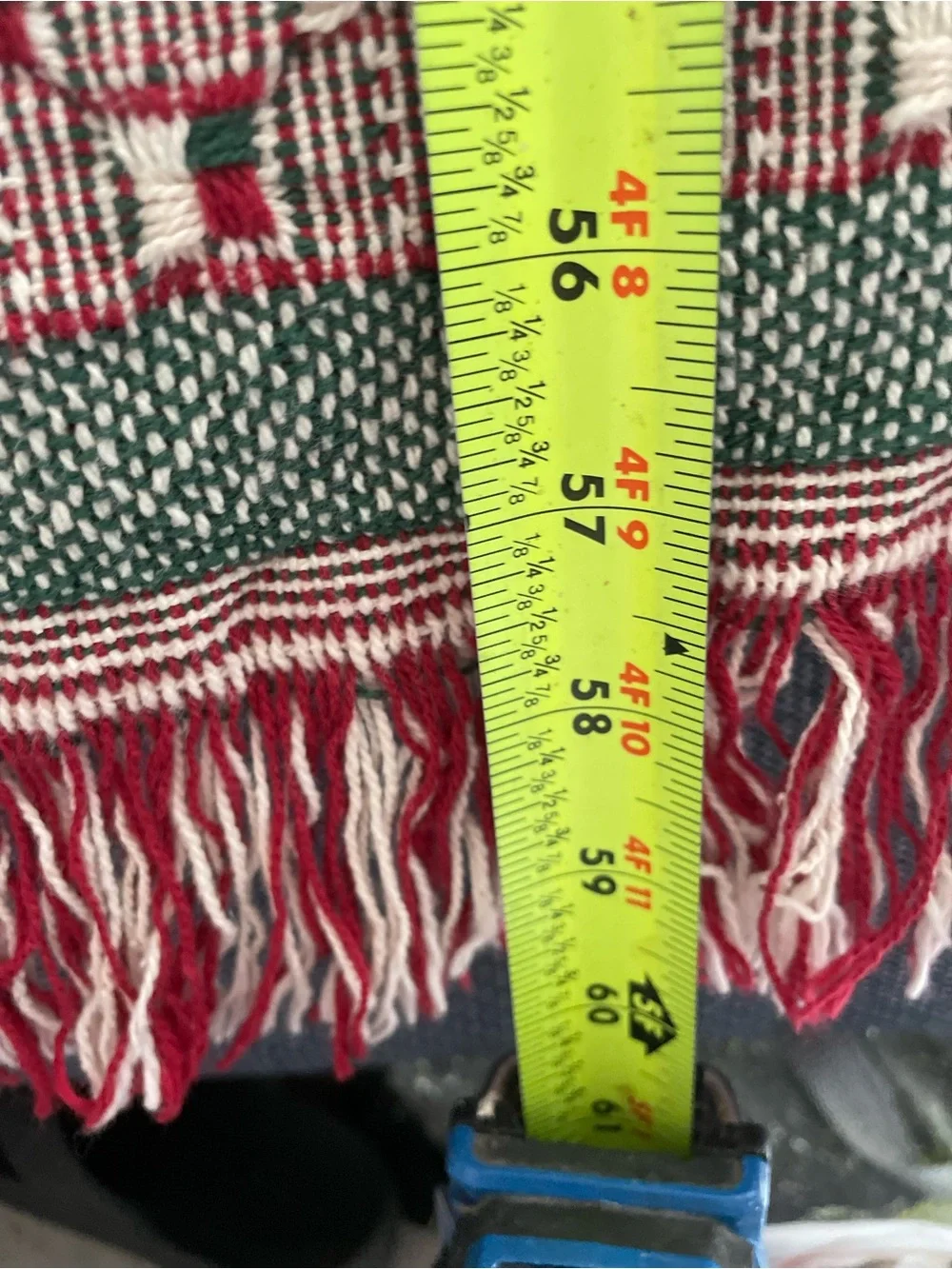 Holiday Tree Woven Throw Blanket - Green and Red